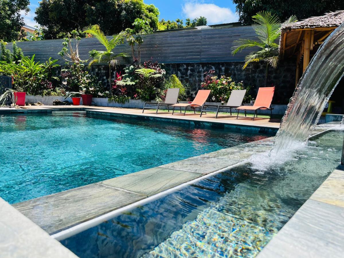 Le Clos D'Isis - Piscine Chauffee Le Tampon Exteriér fotografie